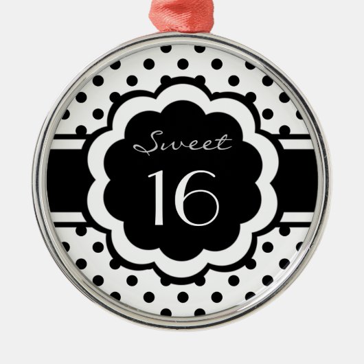 Sweet 16 Black Polka Dot Metalen Ornament (Voorkant)