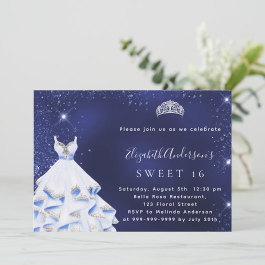 Sweet 16 blauwe zilverglitter jurk tiara kaart (Staand voorkant)