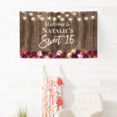 Sweet 16 Burgundy Red Floral Rustic Barn Wood Spandoek (Insitu)