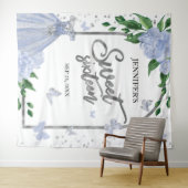 Sweet 16 Butterflys Stoffige Blauwe Gown Achtergro Wandkleed (In Situ (horizontaal))