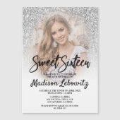 Sweet 16 Elegant Silver & White Magnetic Invite Magnetische Uitnodiging (Voorkant)