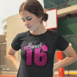 SWEET 16 GIRLS BIRTHDAY PINK FAUX GLITTER T-shirts<br><div class="desc">T - SHIRTS EN HOOGDIEREN VAN 16 MEST</div>