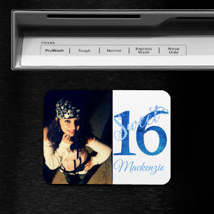 Sweet 16 Glitzy Blue Glam Typografie en Foto Magneet