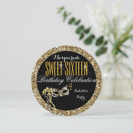 Sweet 16 Gold Glitter Mask Birthday Kaart (Staand voorkant)