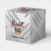 Sweet 16 In Fire Flames and Silver Plate Birthday Bedankdoosjes (Voorkant Zijde)