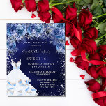 Sweet 16 marineblauw kleed bloemplein budgetuitnod flyer<br><div class="desc">Let op: deze uitnodiging is op flyer paper en erg dun. Enveloppen zijn niet inbegrepen. Ga naar onze winkel voor nog meer dikkere uitnodigingen (hetzelfde ontwerp). Een moderne, stijlvolle en glamoureuze uitnodiging voor een Sweet 16, 16e verjaardagsfeestje. Een marinekamer met faux zilveren glitter sparkles, een jurk en blauwe rozen, bloemen....</div>