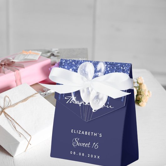 Sweet 16 marineblauwe witte ballonnen bedankt bedankdoosjes