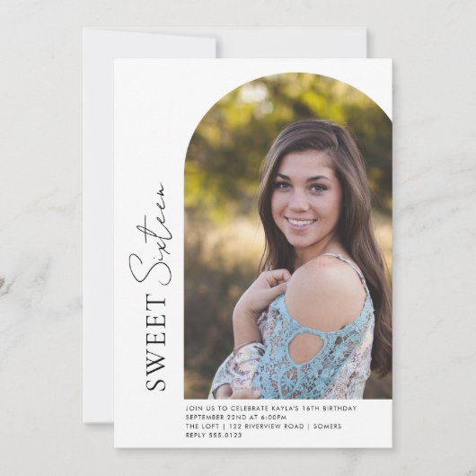 Sweet 16 minimalistische boog uit het midden foto kaart (Voorkant)