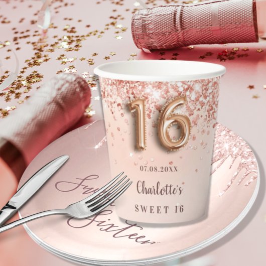 Sweet 16 roos gouden confetti naam papieren bekers