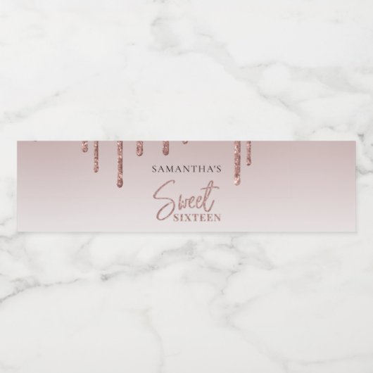 Sweet 16 Roos Gouden Glitter Script Verjaardagsfee Waterfles Etiket (Enkel label)