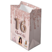 Sweet 16 roos gouden roze glitter foto monogram medium cadeauzakje (Voorkant Gekanteld)