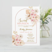 Sweet 16 Roze Boho Pampas Grass Girl Uitnodiging (Staand voorkant)