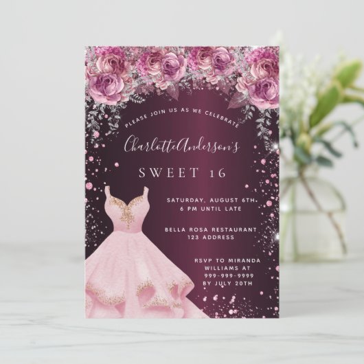 Sweet 16 roze bordeaux glitter jurk bloemenkledij kaart (Staand voorkant)