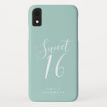 Sweet 16 Script Hemelblauw 16e Verjaardag Case-Mate iPhone Case<br><div class="desc">Sweet Sixteen verjaardag telefoonhoesje met chic wit schrift op een hemelblauwe achtergrond. Vier je 16e verjaardag in stijl met dit blauwe en witte trendy ontwerp en voeg eenvoudig je naam toe. Exclusief ontworpen voor jou door Happy Dolphin Studio. Als je hulp nodig hebt of bijpassende producten, neem dan contact met...</div>