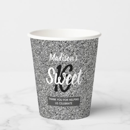 Sweet 16 Silver Black Glitter, speciaal gepersonal Papieren Bekers (Voorkant)
