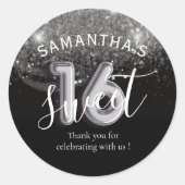 Sweet 16 Silver Glitter Black & Balloon Number Ronde Sticker (Voorkant)
