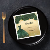 Sweet 16 smaragdgroene jurk bloemen gouden feest servet