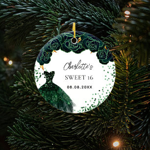 Sweet 16 smaragdgroene jurk wit keramisch ornament