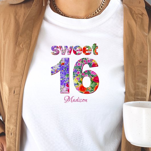 Sweet 16 verjaardagsfeestje bloemenontwerp t-shirt