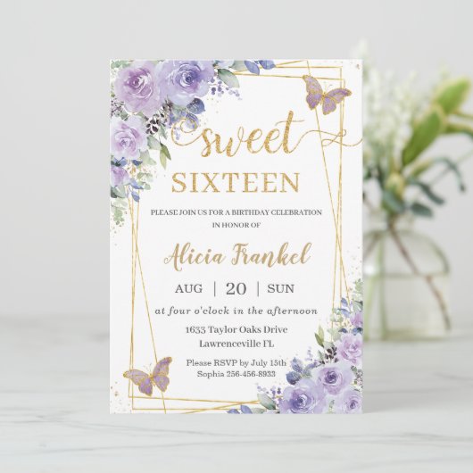 Sweet 16 Zestien Paarse Lila Floral Butterflies Kaart (Staand voorkant)