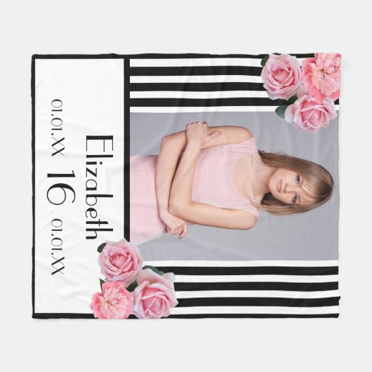 Sweet 16 zwarte strepen roze bloemfoto fleece deken (Voorkant (Horizontaal))