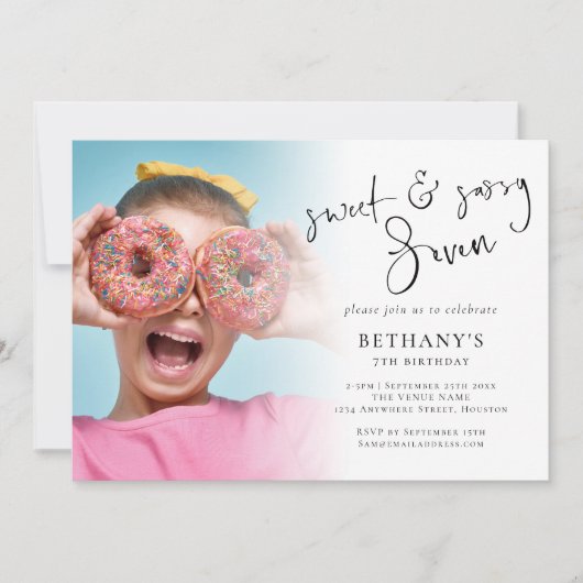 Sweet and Sassy Seven Photo Overlay 7e verjaardag Kaart (Voorkant)