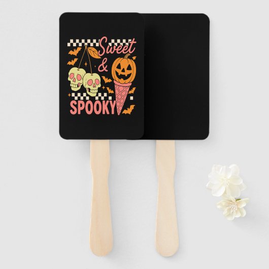 Sweet and Spooky Cute Halloween Handwaaier (Voorkant en achterkant)