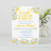 Sweet As Can Bee Baby Shower Invitation Kaart (Staand voorkant)