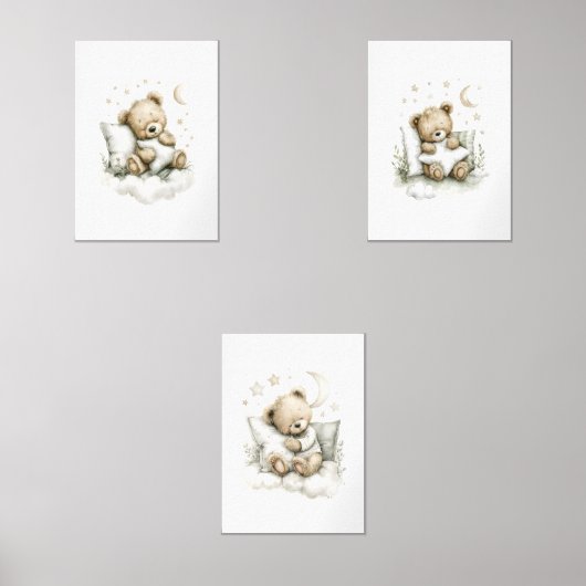 Sweet baby bear fast asleep on fluffy clouds muurkunst sets (Voorkant)