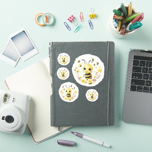 Sweet Bee Sticker (iPad Cover)