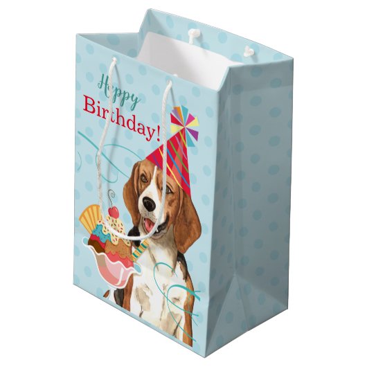 Sweet Birthday Beagle Medium Cadeauzakje (Achterkant Gekanteld)
