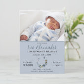 Sweet Blue Boho Floral Baby Boy Foto geboorte Aankondiging (Staand voorkant)