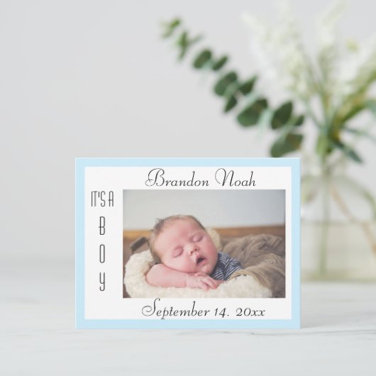 Sweet Blue en White Geboorteaankondiging Briefkaart (Staand voorkant)