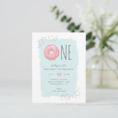 Sweet Bright Pink Donut met Sprinkle 1st Birthday Uitnodiging Briefkaart (Staand voorkant)