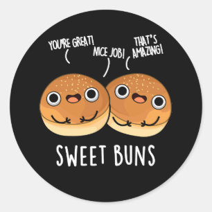 Sweet Buns Funny Baking Pun Dark BG Ronde Sticker