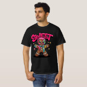 Sweet Chaos – Graffiti Gingerbread Christmas Shirt (Voorkant volledig)