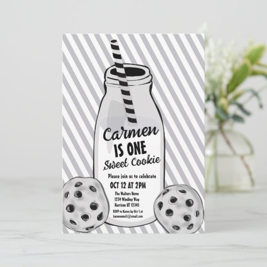 Sweet Cookie Mouse First Birthday Kaart (Staand voorkant)