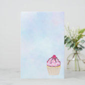 Sweet Cupcake met Frambozen bovenaan Briefpapier (Staand voorkant)