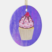 Sweet Cupcake met Frambozen bovenaan Keramisch Ornament (Rechts)