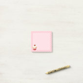 Sweet Delicious aardbei Cupcake Roze Post-it® Notes (Op bureau)