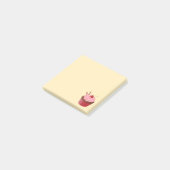 Sweet Delicious Cherry Cupcake on Yellow Post-it® Notes (Schuin)
