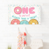 Sweet Donut 1st Birthday party: neem een Treat Ban Spandoek (Insitu)