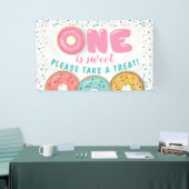Sweet Donut 1st Birthday party: neem een Treat Ban Spandoek (Beurs)