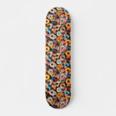 Sweet Donuts Seamless Pattern Design Persoonlijk Skateboard (Voorkant)