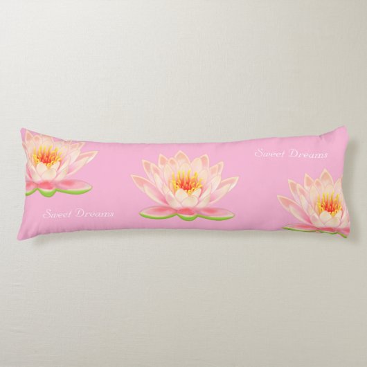 Sweet Dreams Lotus Flowers op Light Pink Lichaamskussen (Voorkant)