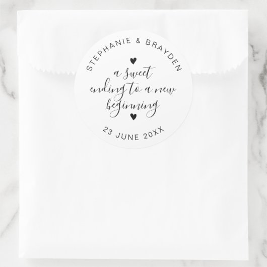 Sweet Ending Elegant Script Wedding Favoriet Groot Ronde Sticker (Tas)