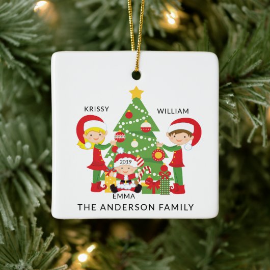 Sweet Familie van 3 Gepersonaliseerde Kerstmis Keramisch Ornament (Boom)