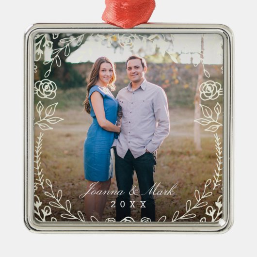 Sweet Floral Monogram Holiday Ornament (Voorkant)