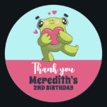 Sweet Frog Love Cartoon Kids Birthday Party Favor Ronde Sticker<br><div class="desc">Een feestje voor kinderen,  jongens of meisjes die van dieren houden. Ideaal voor kinderen op verjaardagsfeestje,  feestvieren en dankjewel op het label. U kunt de tekst voor baby shower of andere gelegenheid en partij ook aanpassen.</div>
