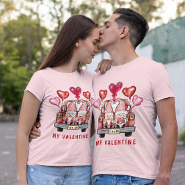Sweet Gnome Couple in Truck My Valentijn Unisex T-shirt
